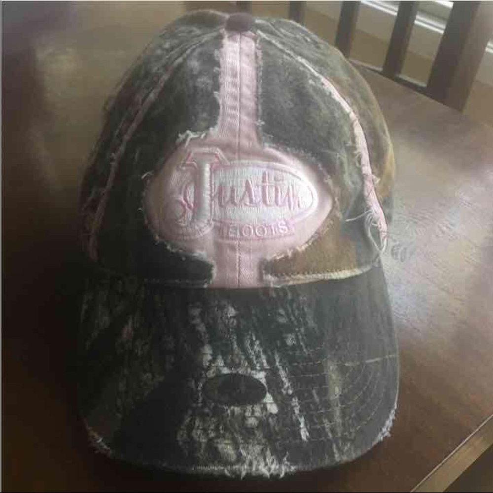 Justin Boots camo hat